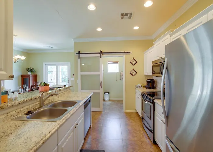 Holiday home San Tan Valley W/ Patio In Johnson Ranch!