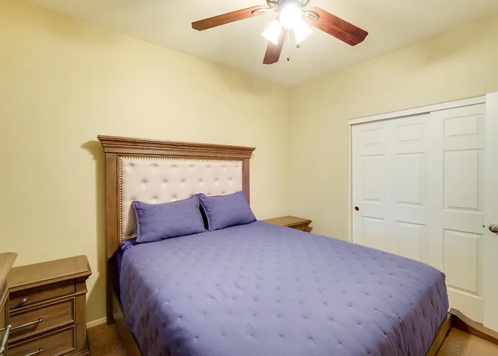 San Tan Valley W/ Patio In Johnson Ranch! Holiday home