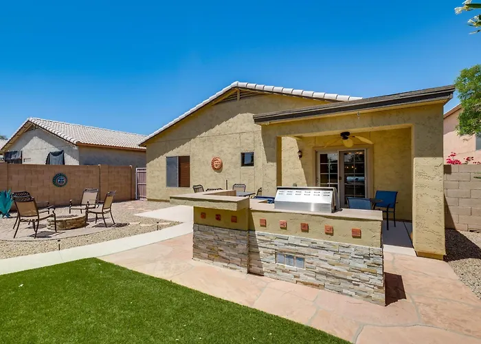 San Tan Valley W/ Patio In Johnson Ranch! Holiday home *