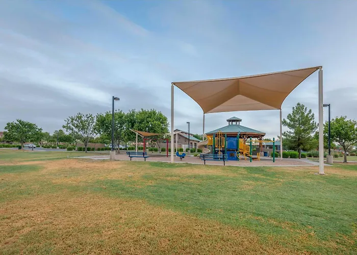 San Tan Valley W/ Patio In Johnson Ranch! *